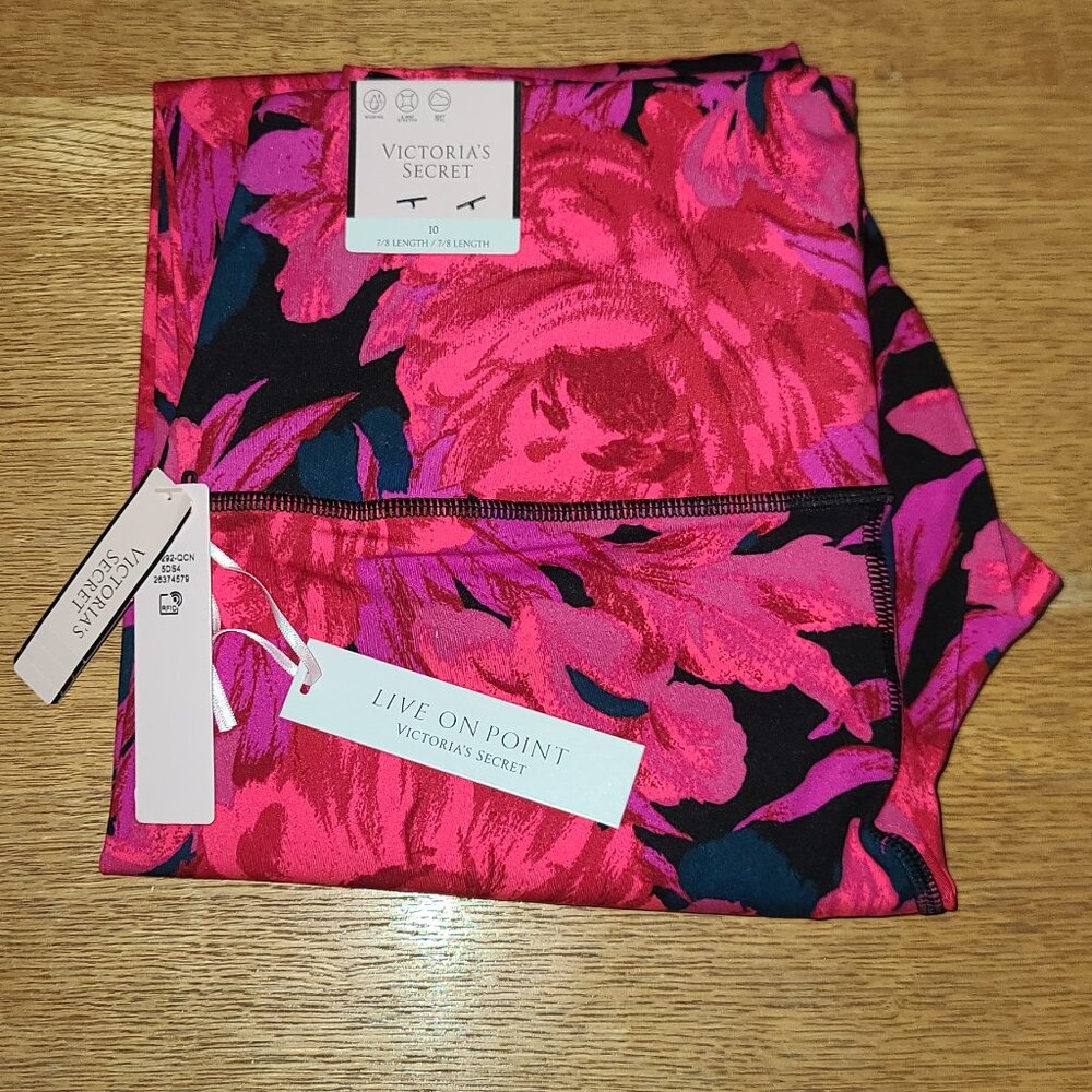 Victoria's Secret Live On Point High-Rise Crossover Legging in Brushed Floral.